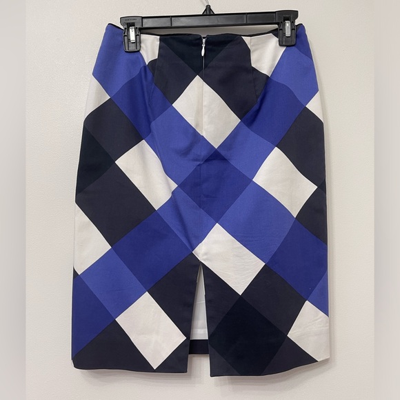 White House Black Market Pencil Skirt - Picture 2 of 4